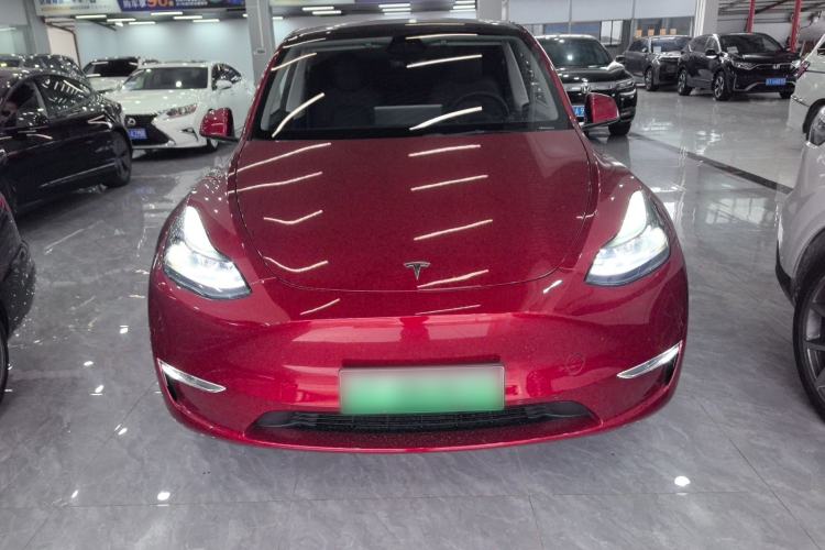 Used Tesla Model Y 2024 Long-Range All-Wheel-Drive Version
