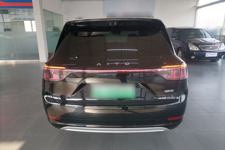 Used Hima AITO M9 2025 Extended-Range Ultra Version 52 kWh 5-Seater Edition