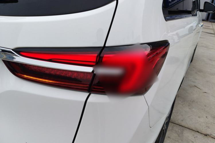 Used Buick GL8 2022 Land Business Class 652T Luxury Model
