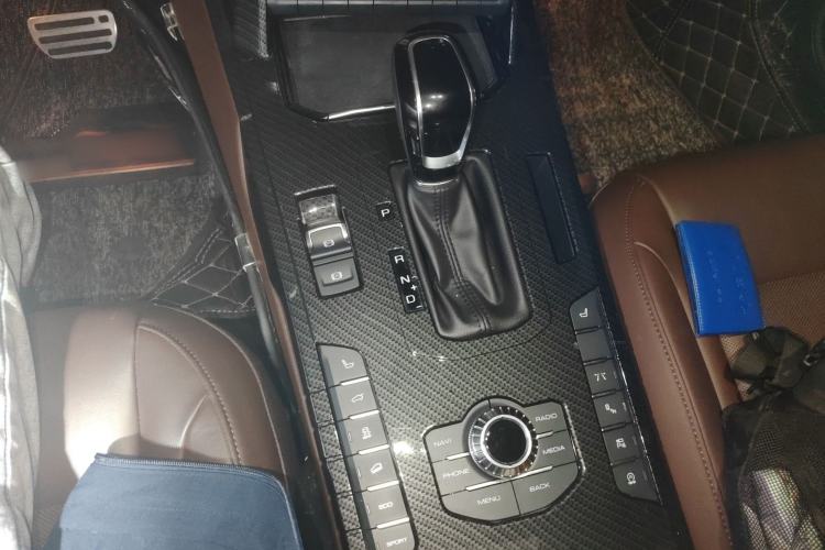 Used Wey VV7 2017 2.0T Flagship Edition
