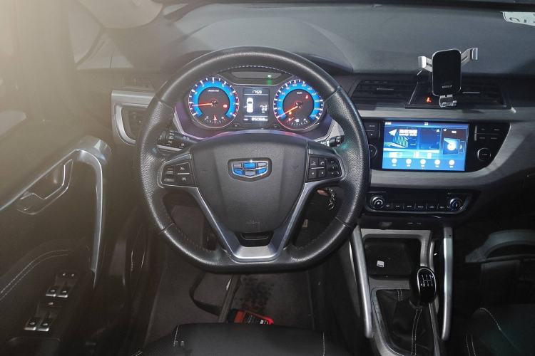 Used Geely Auto Vision X3 2017 1.5L Manual Luxury Model
