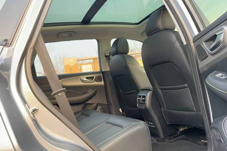 Used Roewe RX5 2020 PLUS 300TGI Automatic Ali National Trend Flagship Edition
