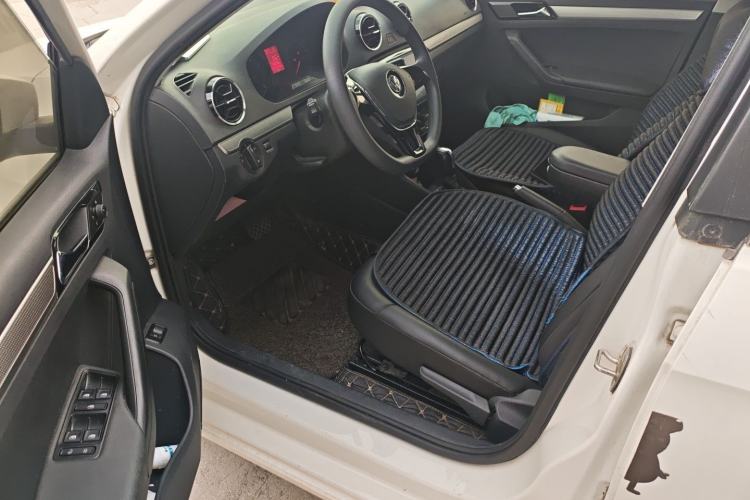 Used Volkswagen Jetta 2017 1.5L Automatic Comfort Model