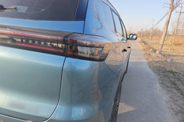 Used Chery Tiggo 8 PLUS C-DM 2025 1.5T 116 km Prestige Version 5 Seats