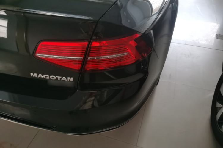 Used Volkswagen Magotan 2019 330TSI DSG Leading Model China VI Standard