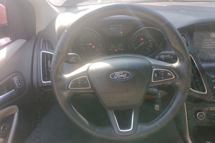 Used Ford Focus 2015 Sedan 1.6L Automatic Trend Model
