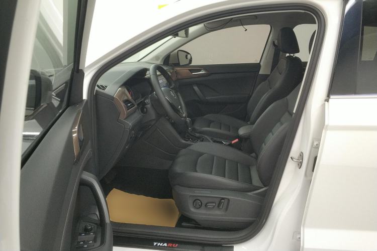 Used Volkswagen Tharu 2020 280TSI Two-Wheel Drive Luxury Plus Version China VI Standard
