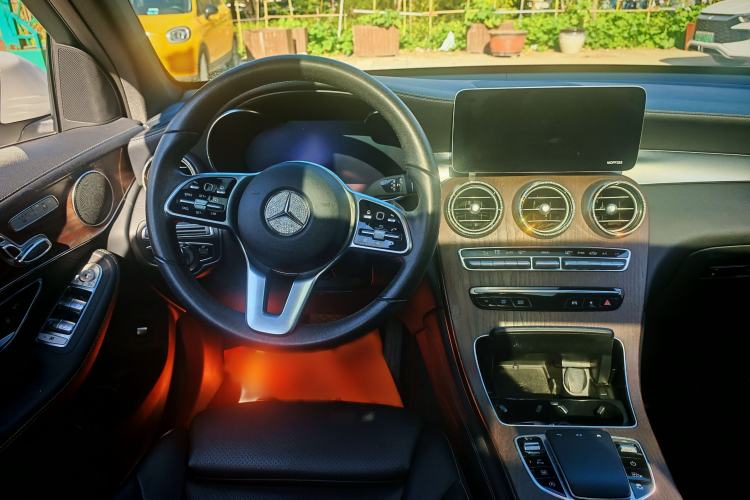 Used Mercedes-Benz GLC 2020 Facelift GLC 260 L 4MATIC Luxury Edition