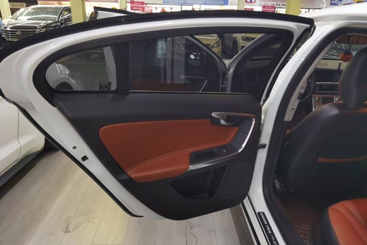 Used Volvo S60 2019 S60L Facelift T5 Intelligent Advanced Edition