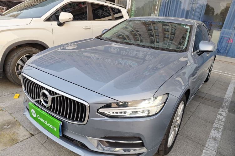 Used Volvo S90 2020 Facelifted T5 Zhiyi Luxury Edition
