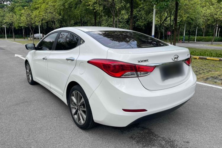Used Hyundai Elantra 2015 1.6L Automatic Leading Model
