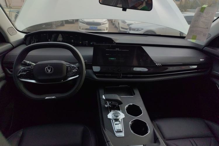 Used Changan UNI-K iDD 2024 Chuzhi iDD 1.5T 135km Smart & Fun Model
