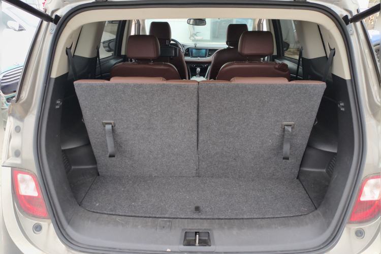 Used Buick GL6 2018 18T 6-Seater Prestige Model
