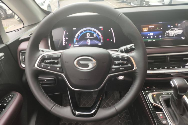 Used GAC Trumpchi M6 2023 PRO 270T DCT Luxury Edition
