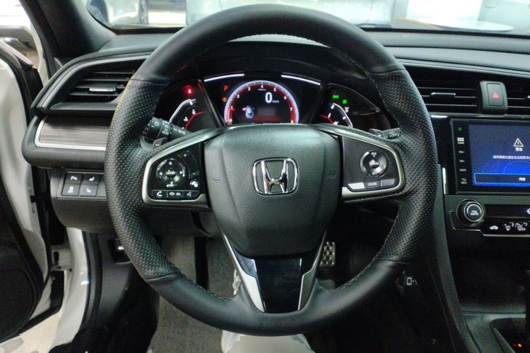 Used Honda Civic 2021 HATCHBACK 220TURBO CVT Trendy Cool Edition