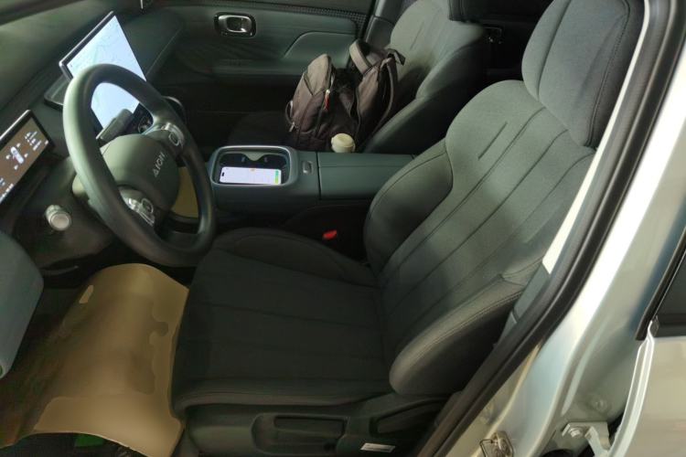 Used AION UT 2025 330 Starlight Edition
