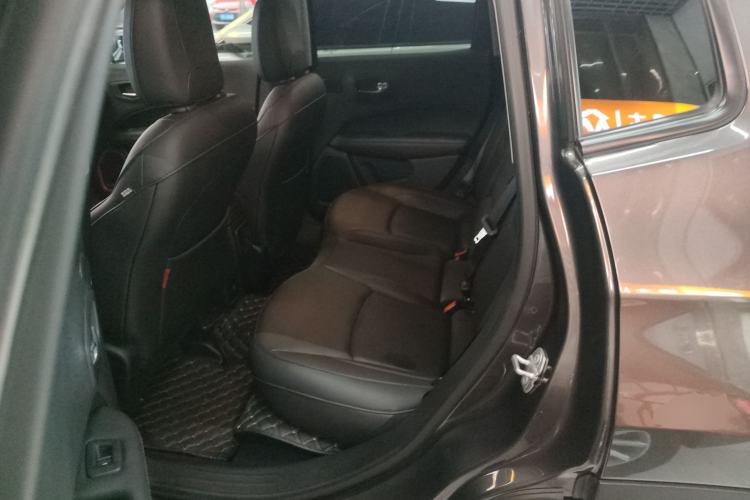 Used Jeep Compass 2017 200TS Automatic High-Performance All-Wheel Drive Edition
