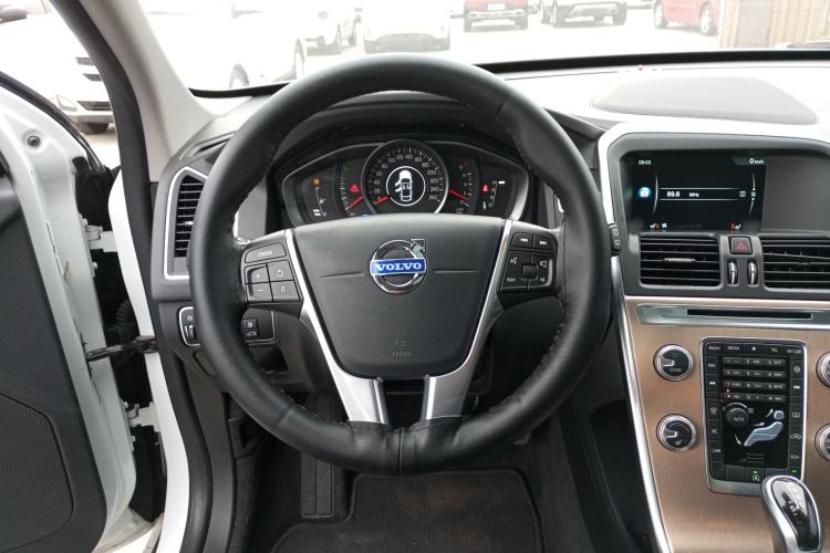 Used Volvo XC60 2015 T5 Smart Upgrade Model