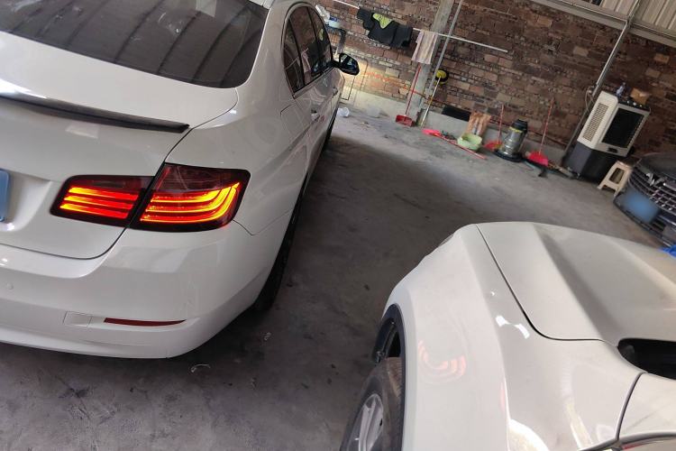 Used BMW 5 Series 2014 525Li Luxury Design Package
