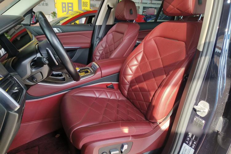 Used BMW X5 2022 Restyled xDrive 30Li Luxury Version M Sport Package