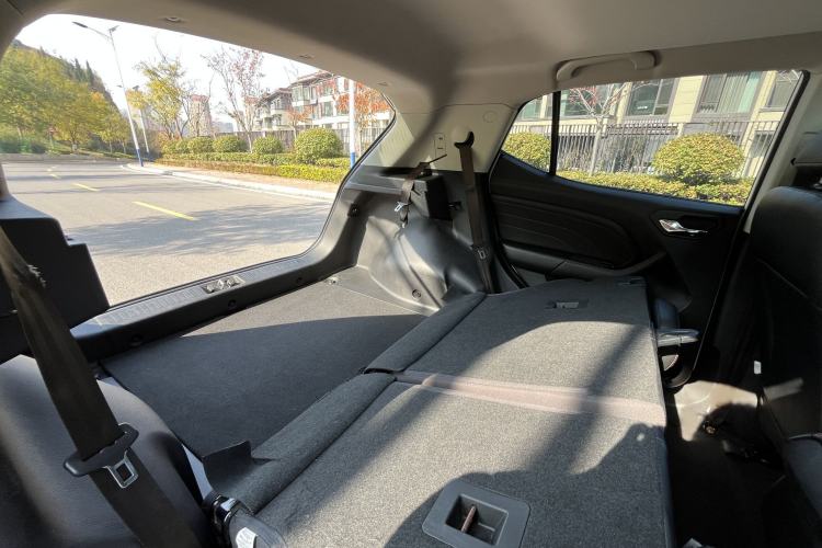 Used Soueast DX3 2016 1.5L Manual Luxury Version
