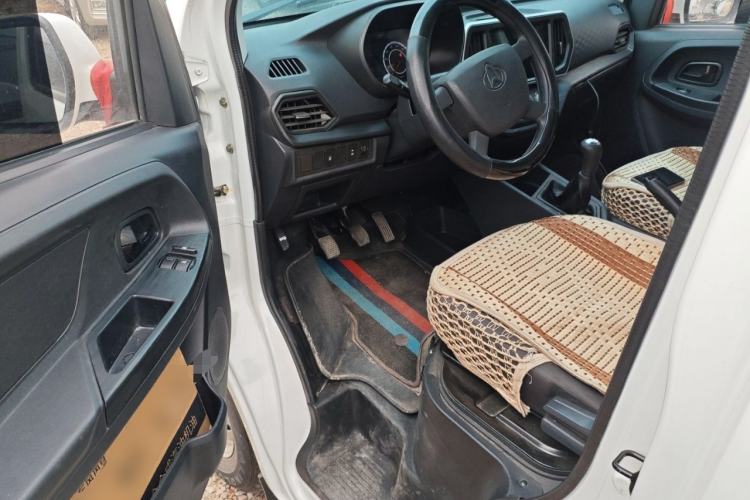 Used Chana Ruixing M60 2023 1.5L GDI Comfort-Class Passenger Vehicle 6/7 Seats