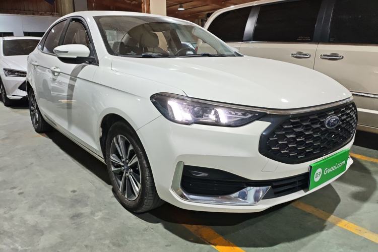 Used Ford Escort 2021 1.5L Automatic Diamond Edition
