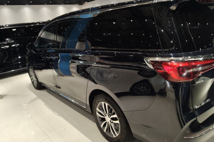 Used Buick GL8 2023 ES Lu Zun Comfort Model
