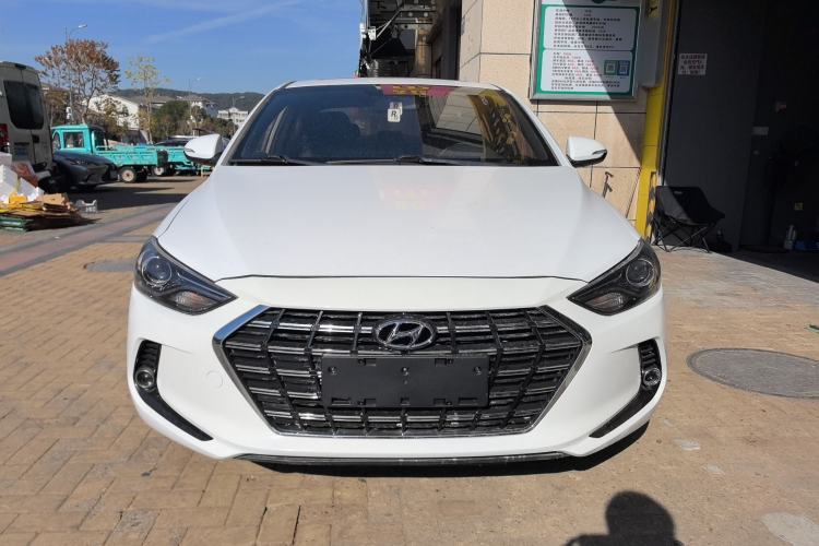 Used Hyundai Elantra 2019 1.4T Dual-Clutch Xuan Dong · Dynamic Model
