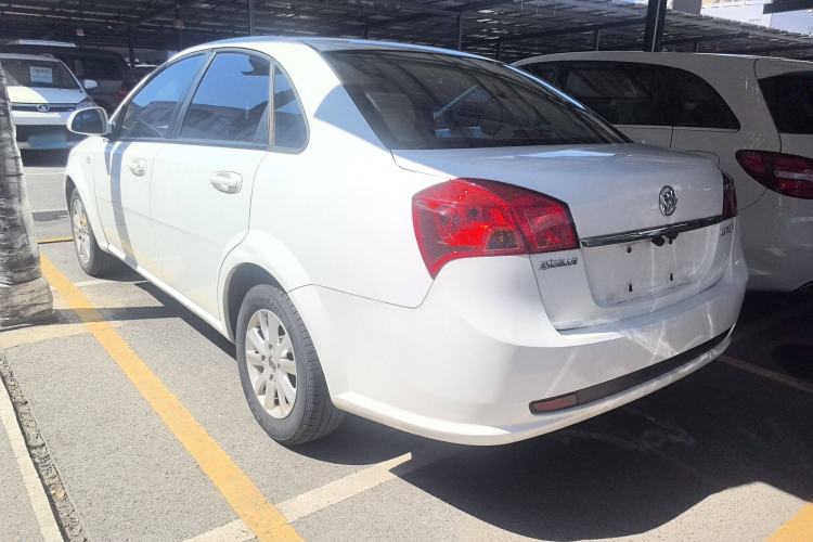 Used Buick Excelle 2015 1.5L Automatic Classic Model
