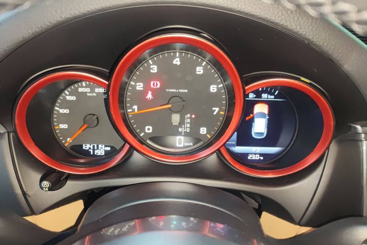 Used Porsche Macan 2017 Macan 2.0T
