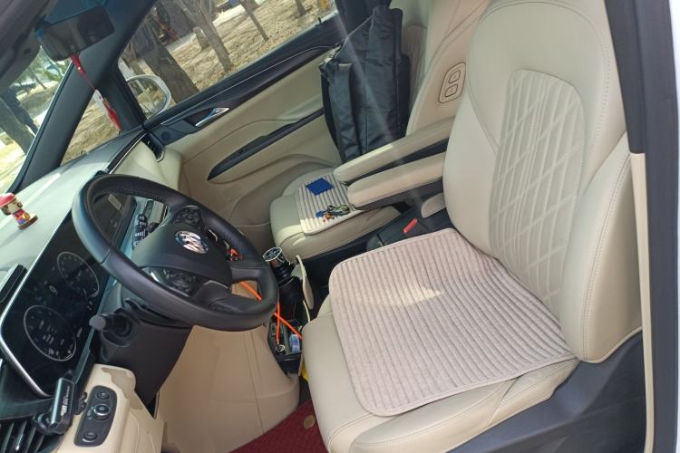 Used Buick GL8 2022 ES Land Cruiser 653T Luxury Model
