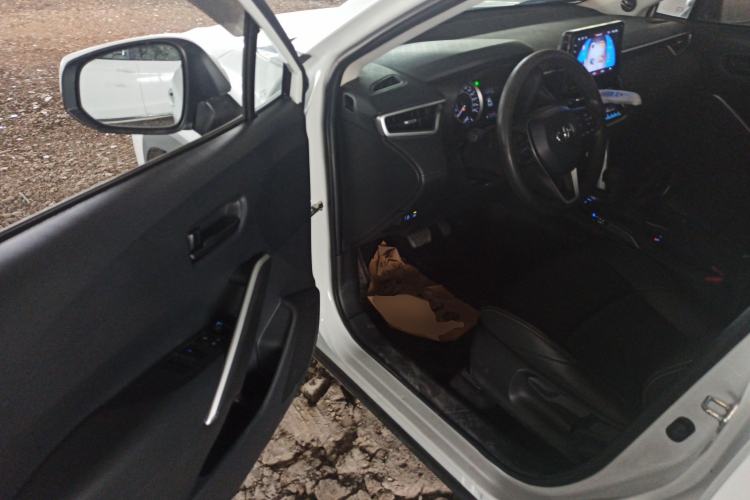 Used Toyota FRONTLANDER 2022 2.0L CVT Leading Edition
