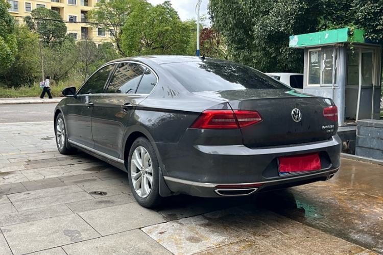 Used Volkswagen Magotan 2019 330TSI DSG Luxury Model China V Standard
