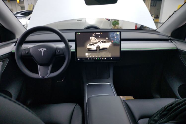 Used Tesla Model Y 2024 Rear-Wheel-Drive Version
