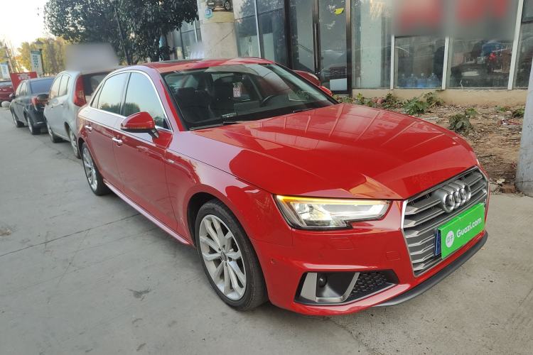 Used Audi A4L 2019 40 TFSI Fashion Edition China VI Emission Standard
