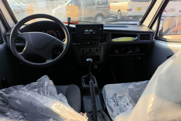 Used Wuling Zhiguang 2023 1.5L Practical Version 5/7 Seats