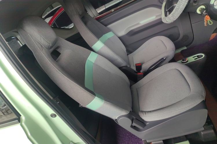 Used Wuling Hongguang MINIEV 2021 Macaron Premium Model – Lithium Iron Phosphate
