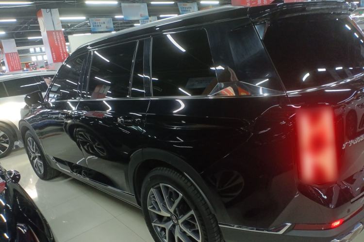 Used GAC Trumpchi GS8 2025 Linghang Series 2.0 TGDI Two-Wheel-Drive Luxury Edition 5 Seats
