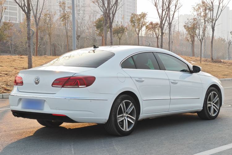 Used Volkswagen FAW-Volkswagen CC 2015 1.8TSI Luxury Model

