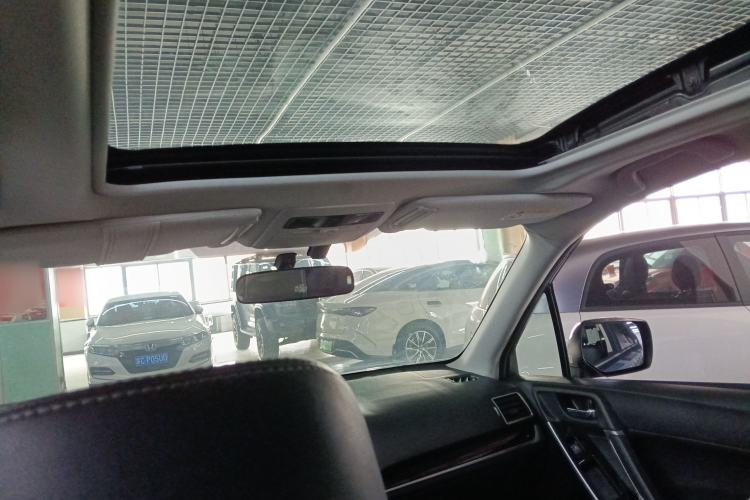 Used Subaru Forester 2016 2.0i Fashion Navigation Edition
