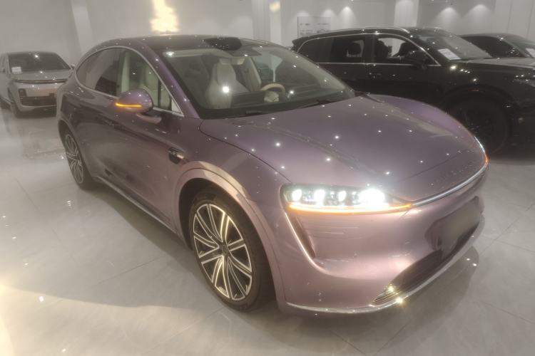 Used Hima Luxeed R7 2024 All-Electric 667 km Max
