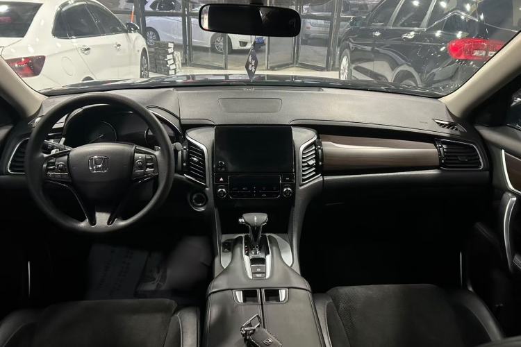 Used Honda Avancier 2017 240TURBO Two-Wheel Drive Elite Edition
