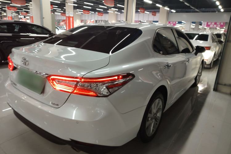 Used Toyota Camry 2021 2.0G Luxury Edition