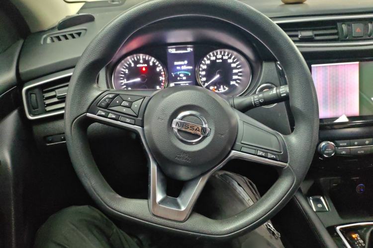 Used Nissan Qashqai 2022 2.0L CVT XV Smart Enjoyment Version
