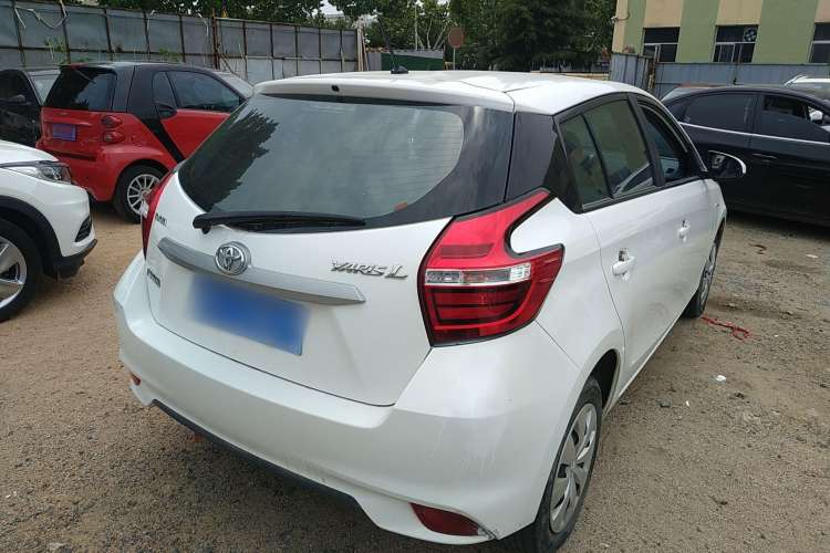Used Toyota YARiS L 2019 1.5E CVT Dynamic Edition China VI compliant
