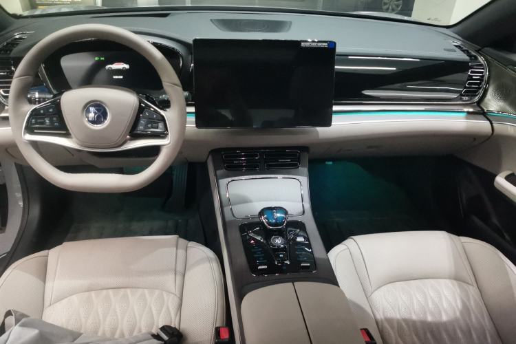 Used BYD Han 2025 EV with 701 km of Laser Radar-Enabled Intelligent Driving
