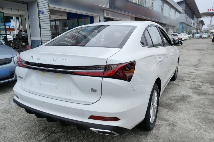 Used Roewe i5 2023 1.5L CVT Luxury Edition
