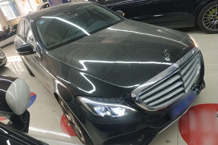 Used Mercedes-Benz C-Class 2015 C 260 L

