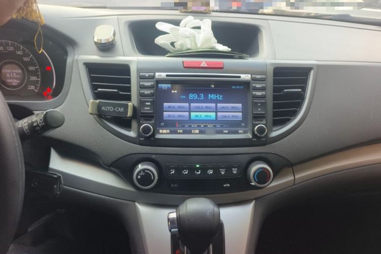 Used Honda CR-V 2012 2.0L two-wheel drive urban version
